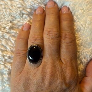 Sterling silver and black onyx smooth dome ring. Size 7.5